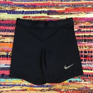 Nike Tight XS Women Running Shorts